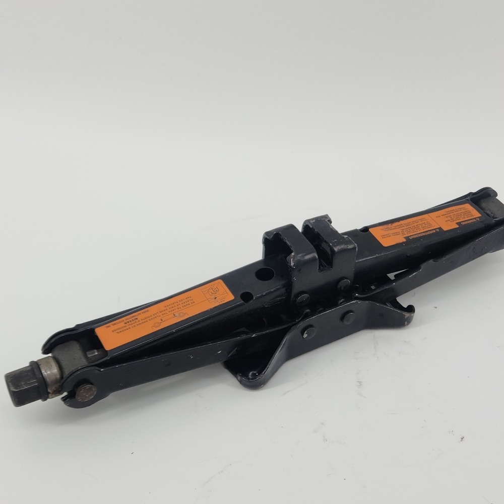 2002-2006 Nissan Altima 2004-2006 Maxima OEM Scissor Jack 99550-8J000